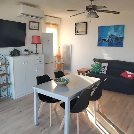 Διαμέρισμα Bel Spacieux Front De Le Barcarès