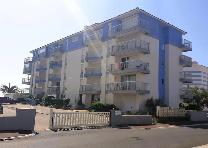 Bel Spacieux Front De